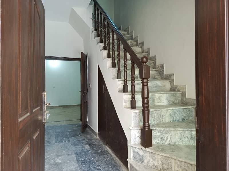 10 Marla House Available For Silent Office For Rent In Johar Town D Block 11