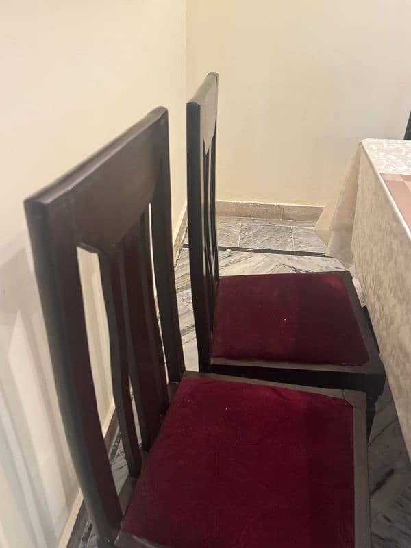 dinning table with six chairs 2