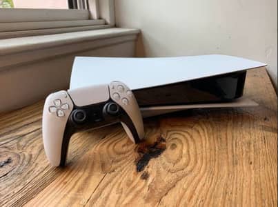 PS5 1TB with DISC
