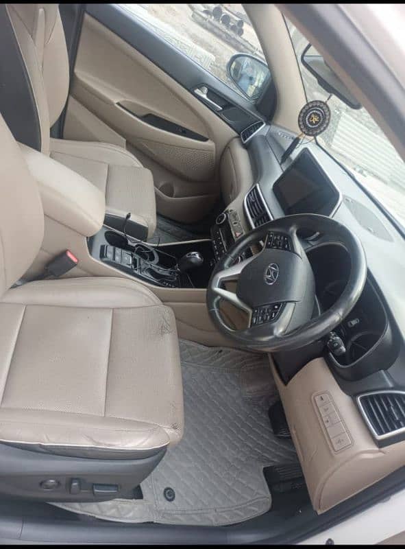 Hyundai Tucson 2021 bank leased 2