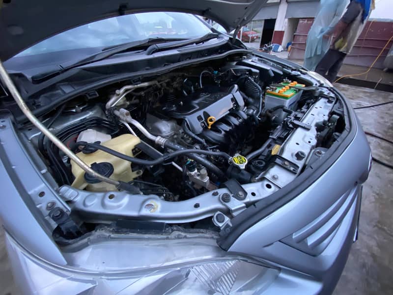 Toyota Corolla XLI 2013 9