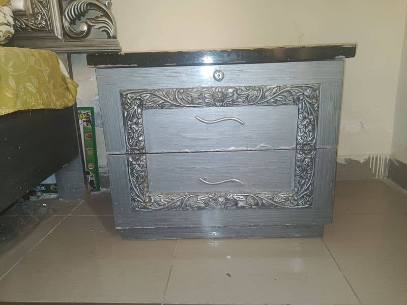 bed dressing, iron table, etc 3