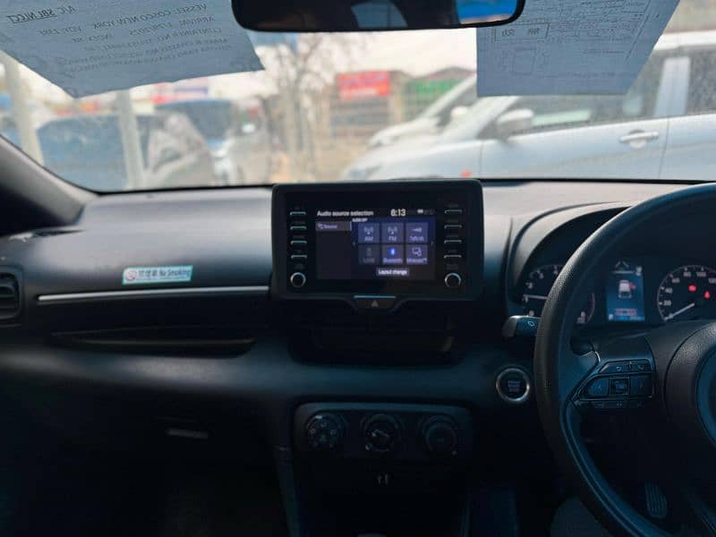 Toyota Yaris 2021 6