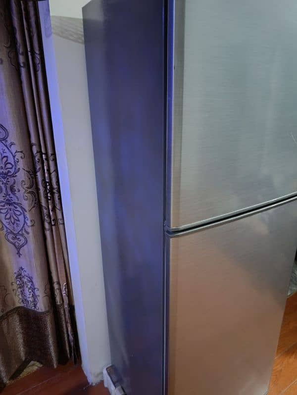 Changhong Ruba CHR-DD339Infinity 3