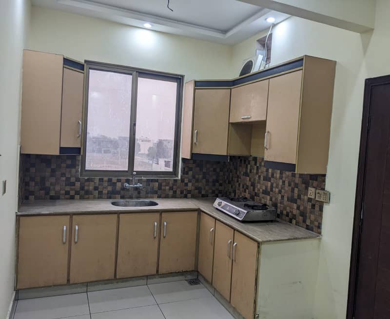Single Bed Furnished Flat Available For Rent Citi Housing Gujranwala 3