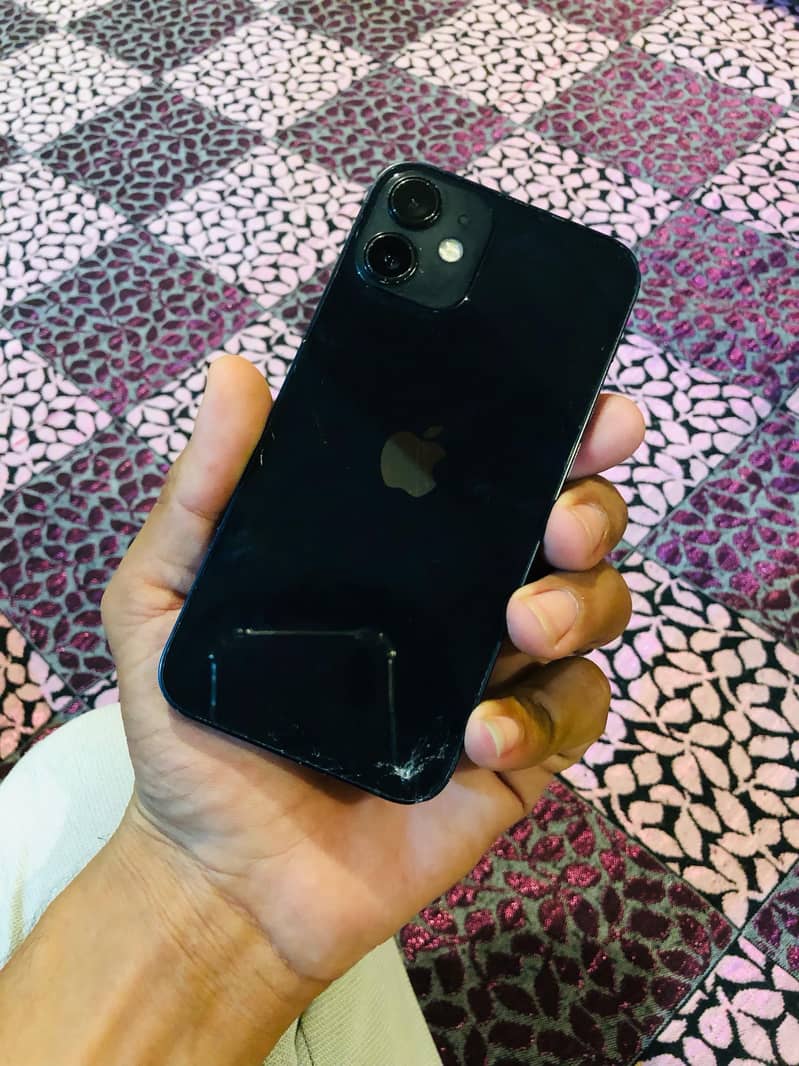 Iphone 12 mini 64GB health 83% Exchange and sle zng sim work life time 1