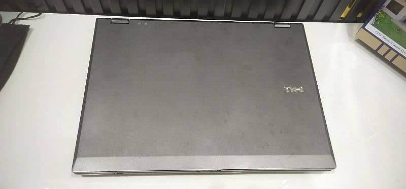 Latitude E5410 1
