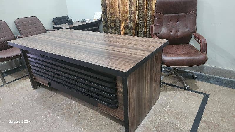 6.5 feet Luxury Executive Office Table 2