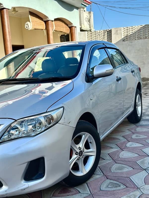 Toyota Corolla GLI 2011 3