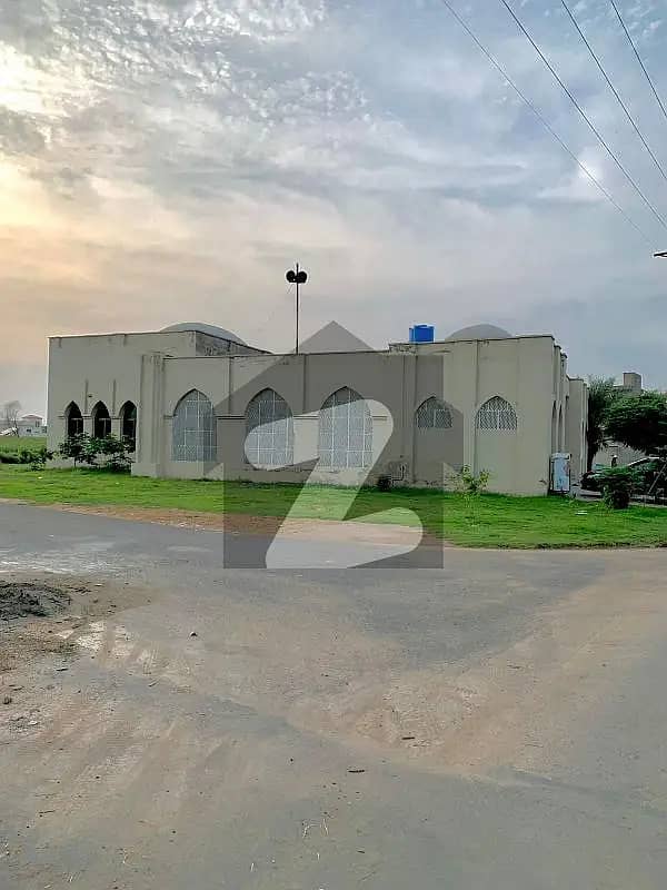 Corner 1 Kanal Residential Plot For Grabs In Khayaban-e-Amin 2