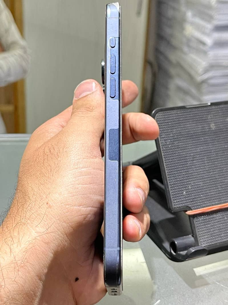 Iphone 15 Pro Max/ 512 GB 2