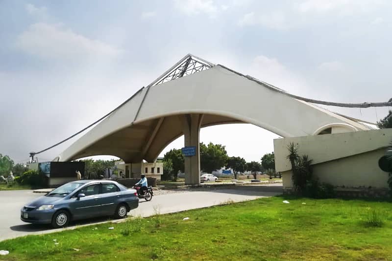 5 Marla Possession Residential Plot For Sale In Block N Khayaban-E-Amin 0