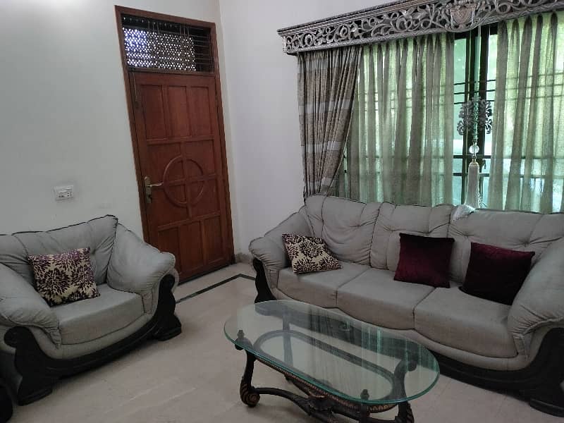 Corner House Available For Rent 3