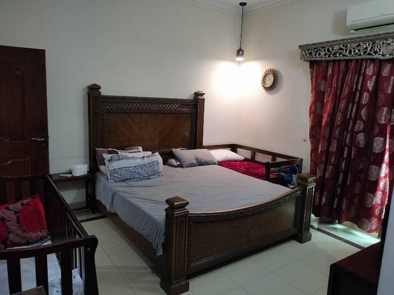 Corner House Available For Rent 9