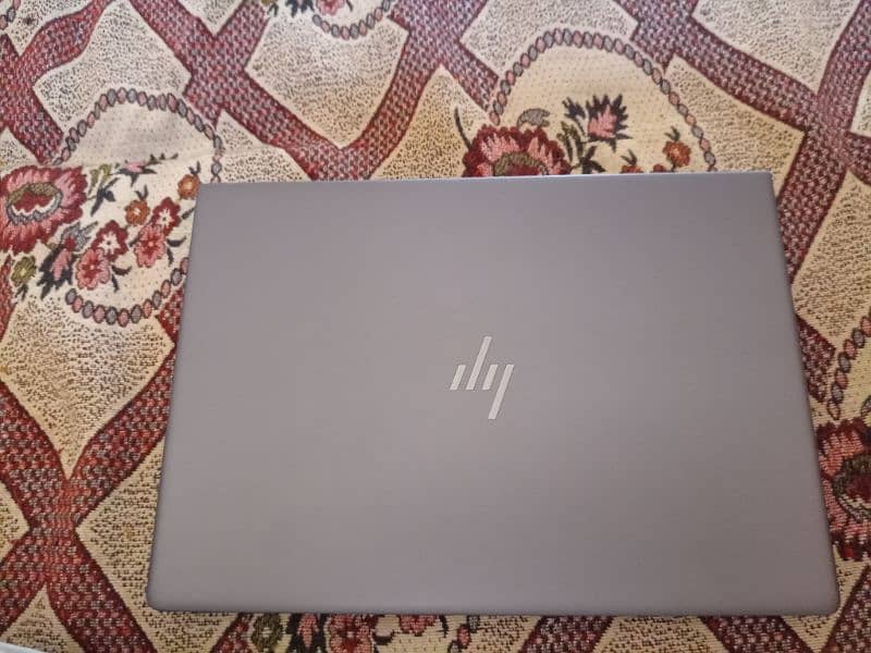Laptop Hp EliteBook Core i7 8th Gen 16 GB Ram 1
