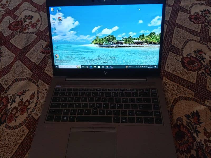 Laptop Hp EliteBook Core i7 8th Gen 16 GB Ram 6