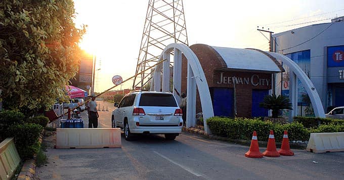 4 Marla Residential Plot Available For Sale In Al Safa Block Jeewan City Sahiwal. 0