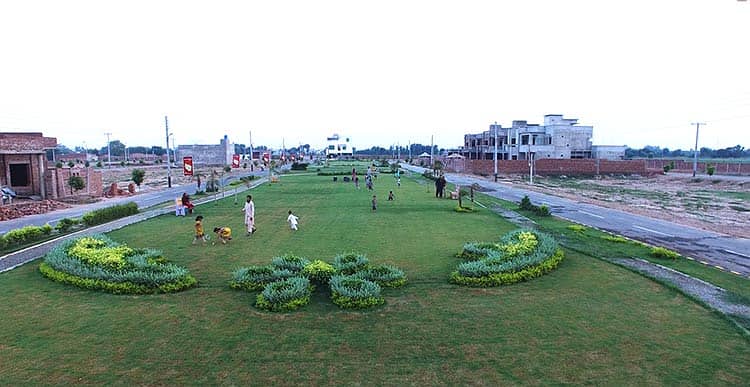 4 Marla Residential Plot Available For Sale In Al Safa Block Jeewan City Sahiwal. 2