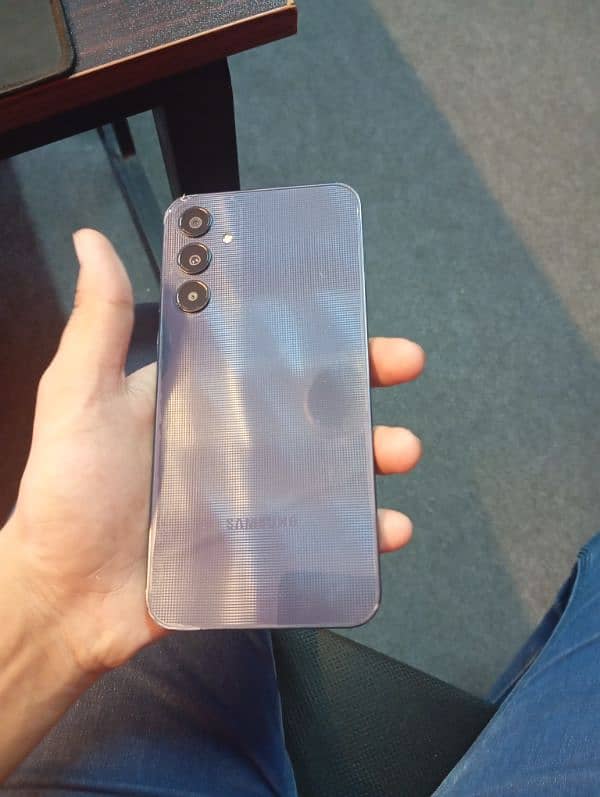 Samsung A25 5G (10/10) New condition 1