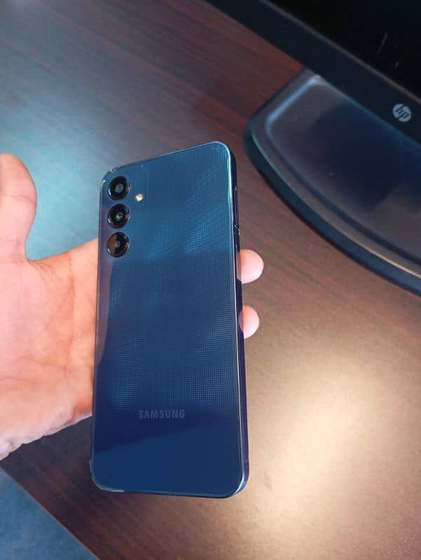 Samsung A25 5G (10/10) New condition 6