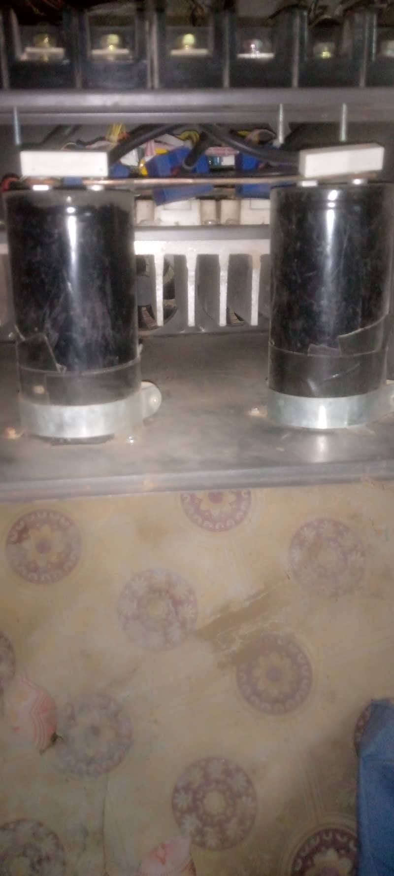3 phase 30\37 kw inverter . 1