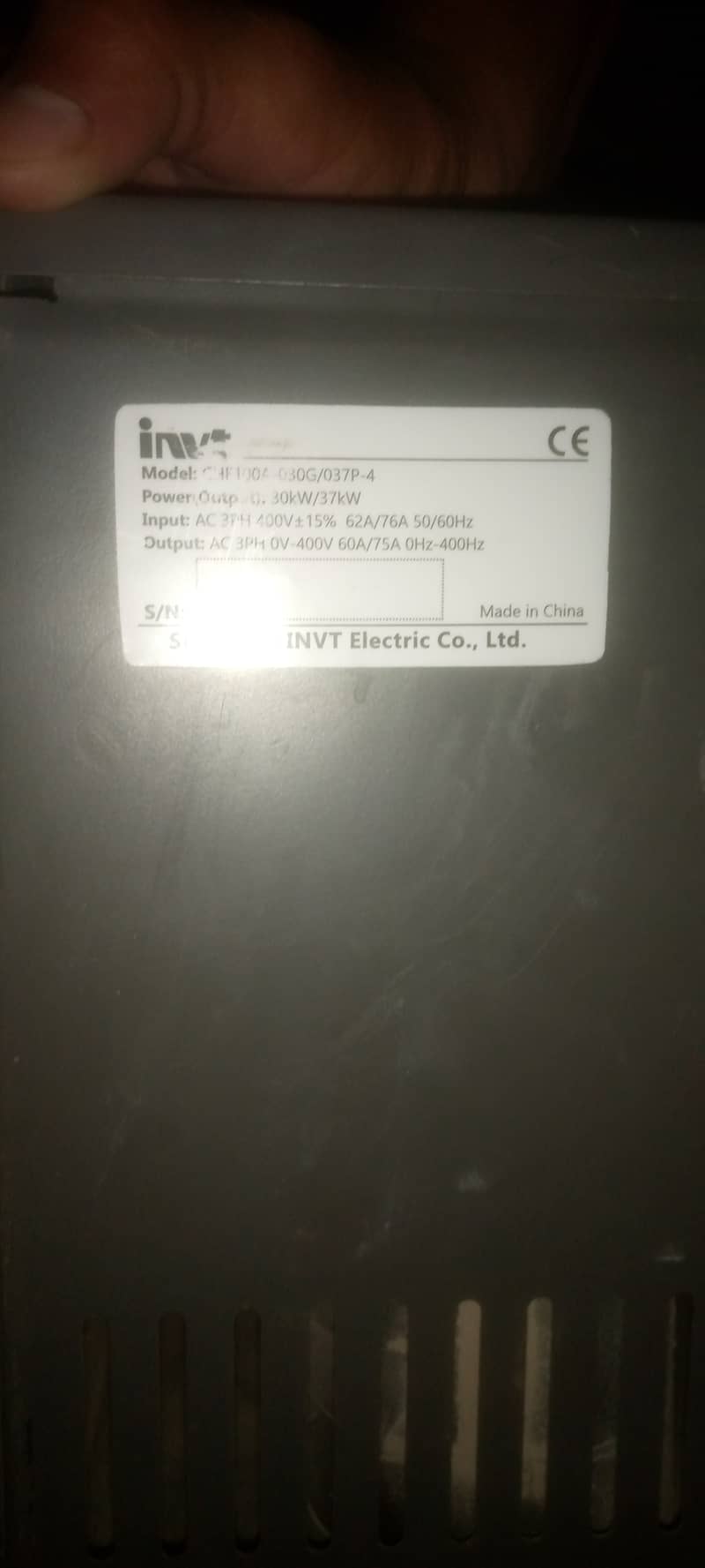 3 phase 30\37 kw inverter . 4