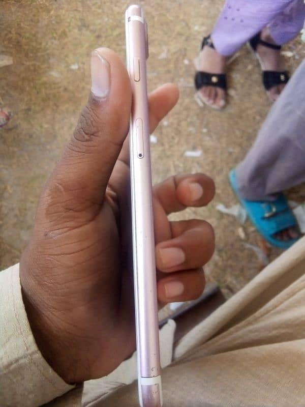 i phone 7 plus 1