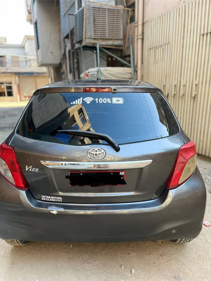 Toyotta Vitz 2012 2