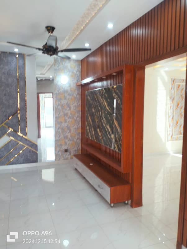 "Central Park, Block A | 10 Marla Brand New Luxury Home In VIP Lane " 9