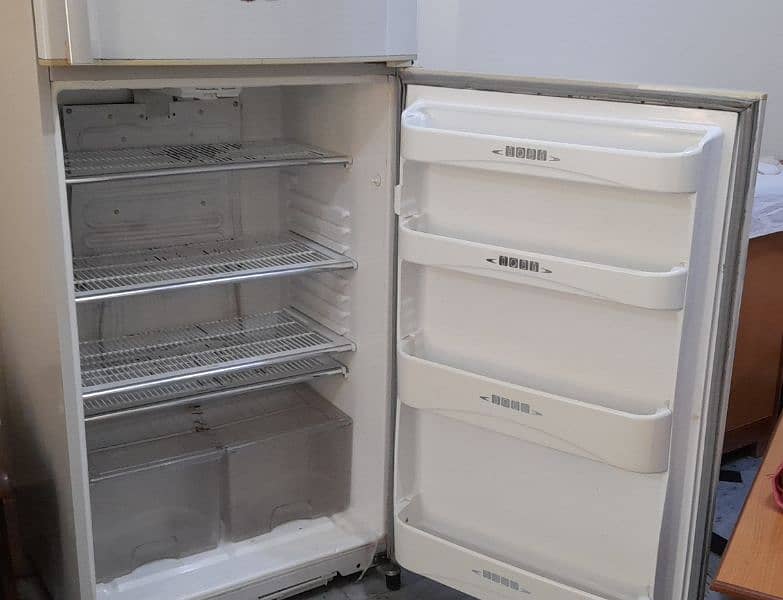 Dawlance Refrigerator 2