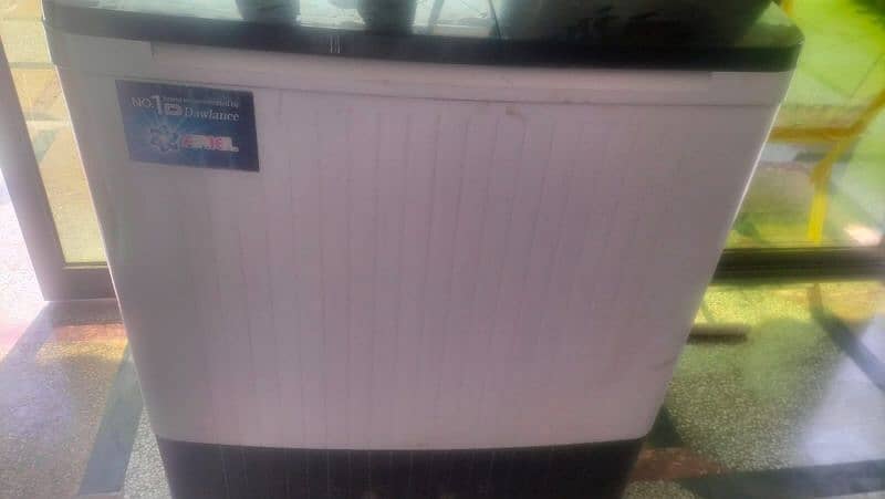 Dawlance washing machine 0