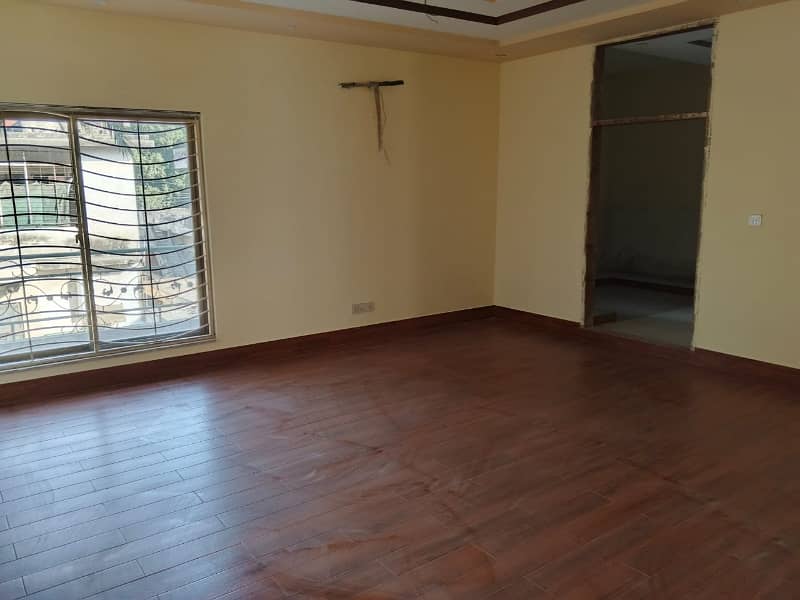 Gulberg 3 corner house for sale 6