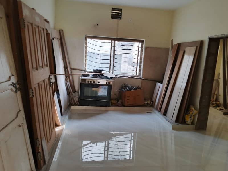 Gulberg 3 corner house for sale 19