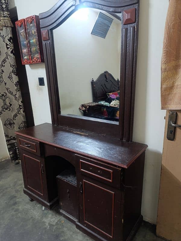 double bed with Dressing and showcase Almari 6