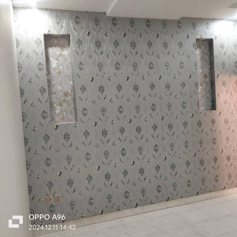 Prime 10 Marla Double-Storey Home In Central Park'S Vip Lane A-Block 9
