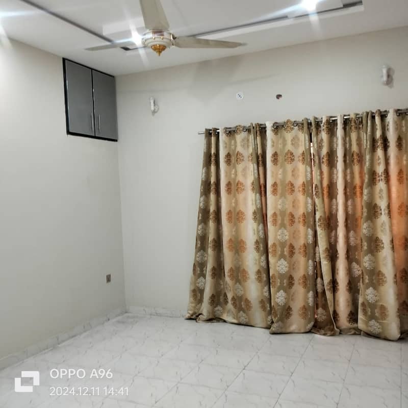 Prime 10 Marla Double-Storey Home In Central Park'S Vip Lane A-Block 13
