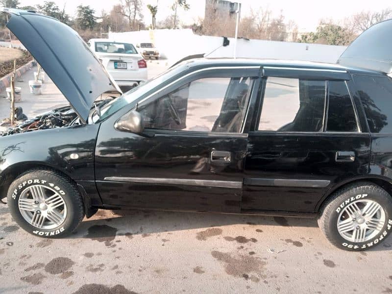 Suzuki Cultus 2007 Black 17
