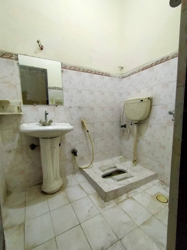 Upper Portion For Rent Only Bachelor 8