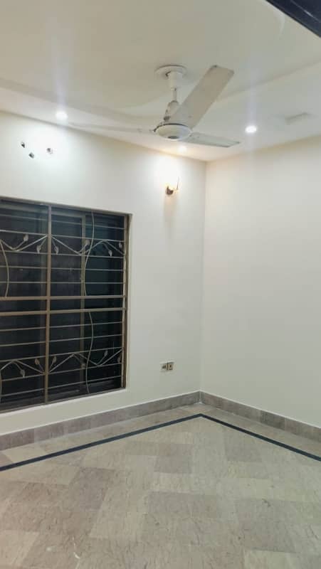 A 10 Marla House Is Up For Grabs In Bahria Town 8