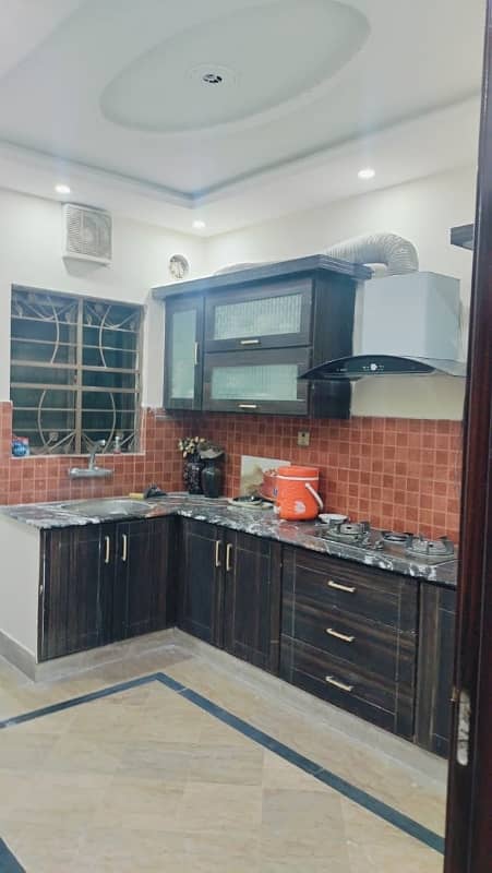 A 10 Marla House Is Up For Grabs In Bahria Town 9