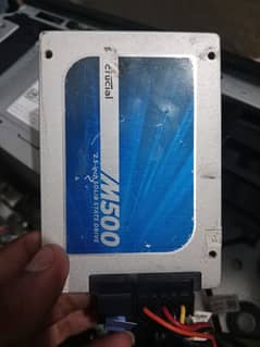 1 SSD 128 gb crucial 256 GB Focal SSD 1 year warranty