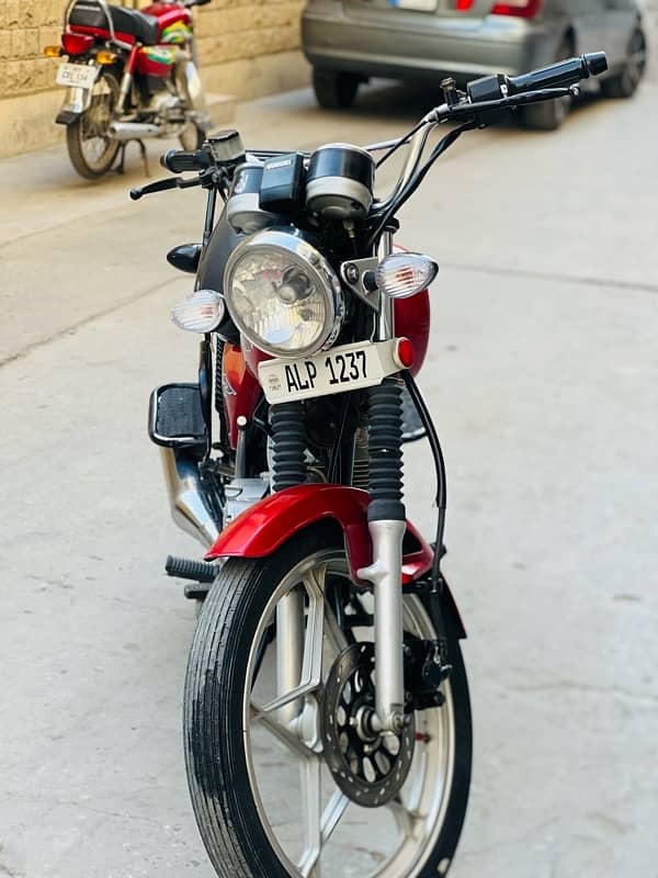 SUZUKI GS 150 se speicial edition 7