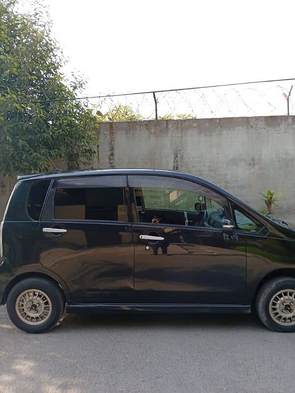 Daihatsu Move 2011 2