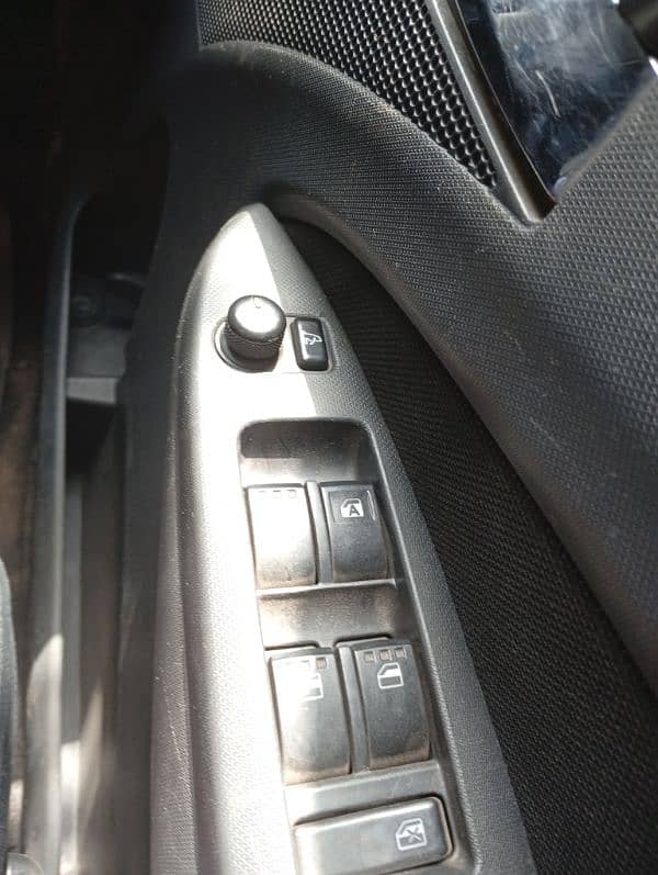 Daihatsu Move 2011 8