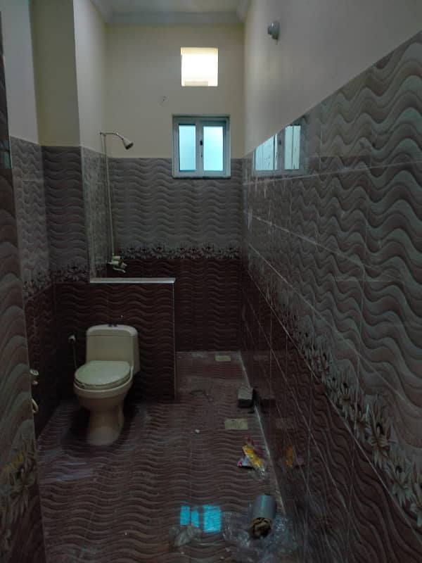 22 Marla Hall 6000 Sq. ft Second Floor For Rent Near Mujahid Hospital Susan Road Madina Town Faisalabad Vip Location 2
