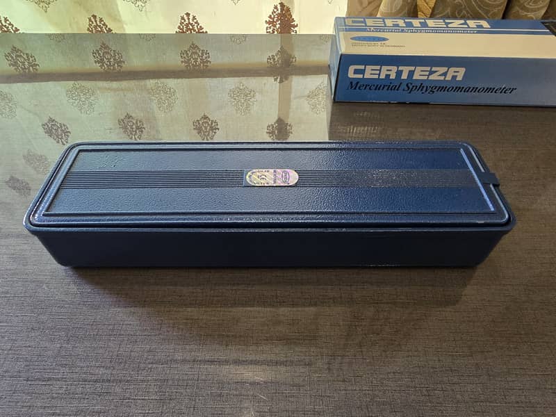 Certeza Mercury Sphygmomanometer (BP Apparatus) 1