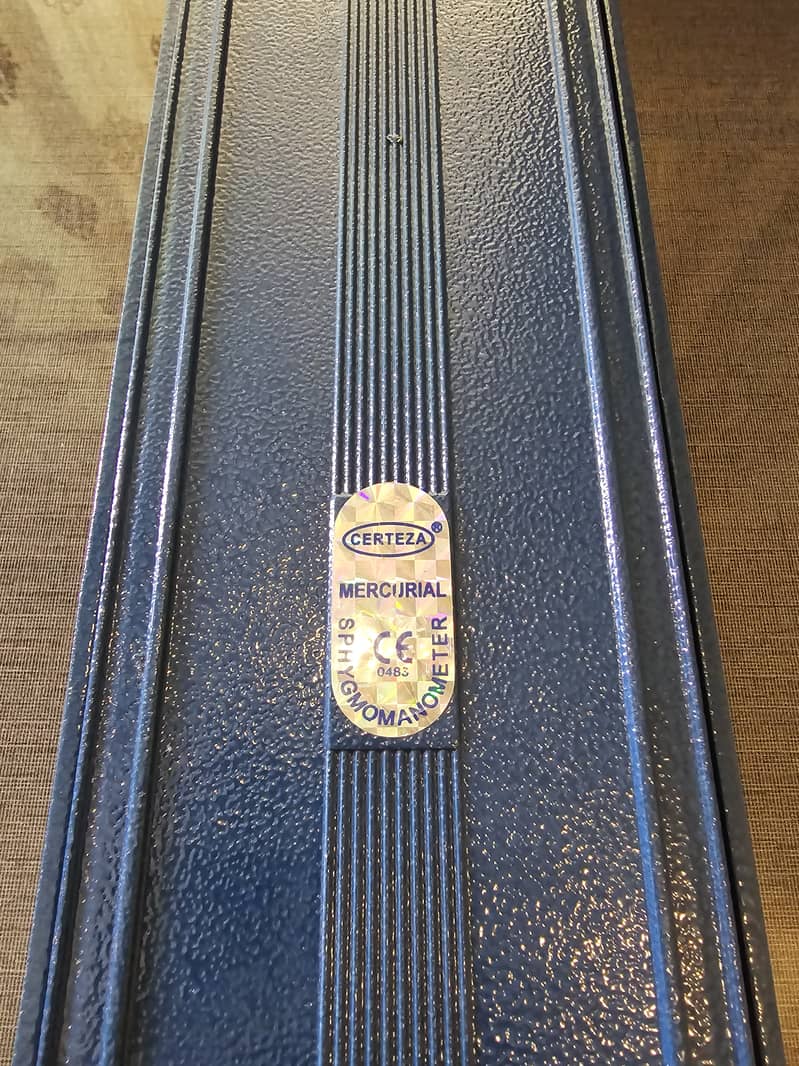 Certeza Mercury Sphygmomanometer (BP Apparatus) 2