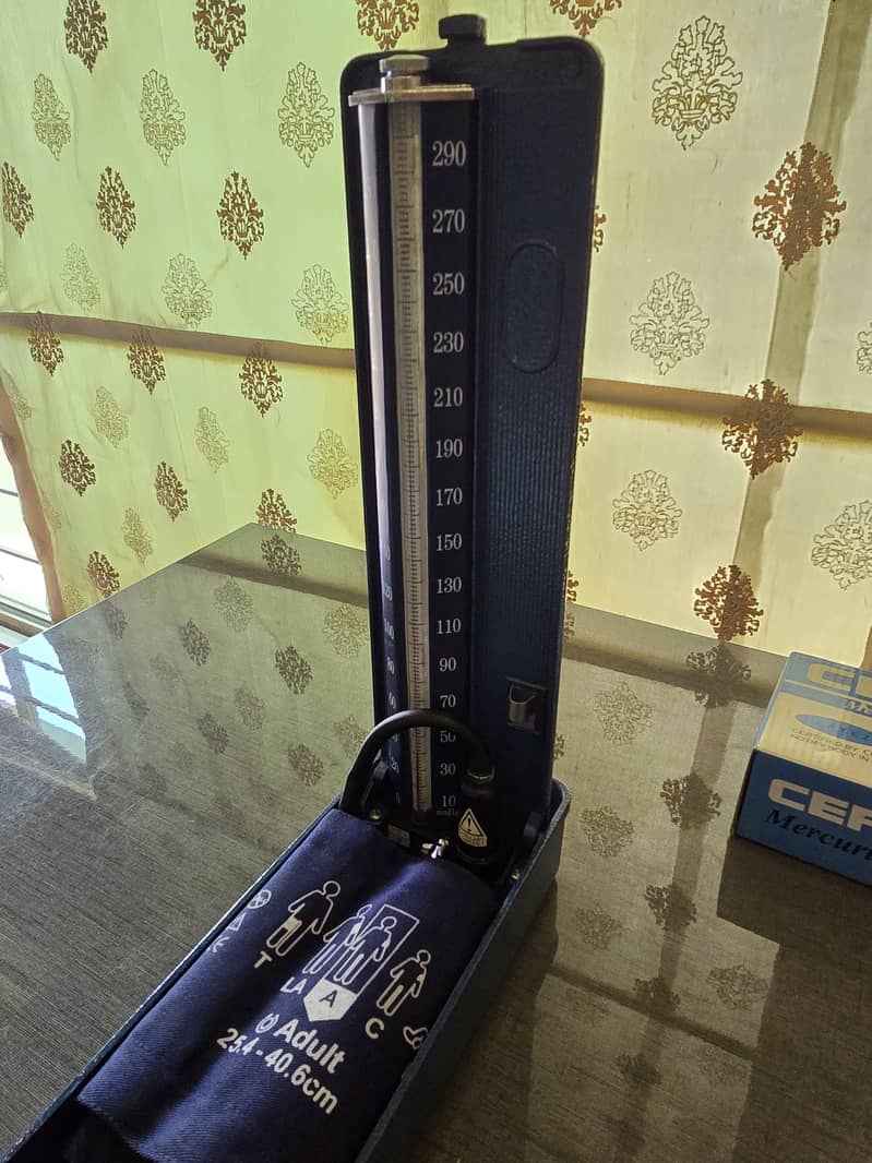 Certeza Mercury Sphygmomanometer (BP Apparatus) 3