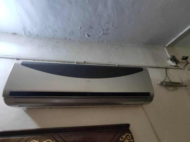dawlance AC for sale 2