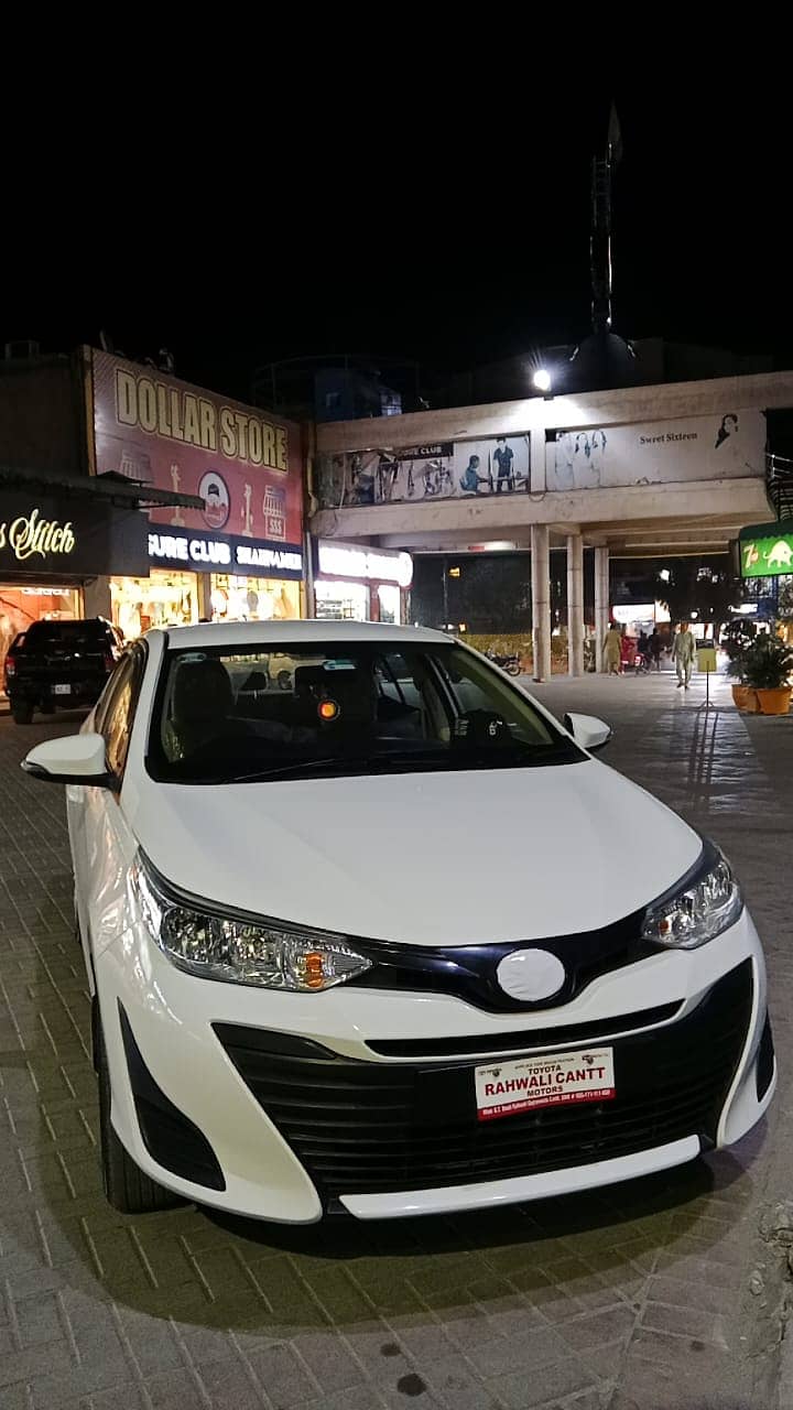 Toyota Yaris Sedan  MT 1.3 2021 Bumper To Bumper Geniune 4